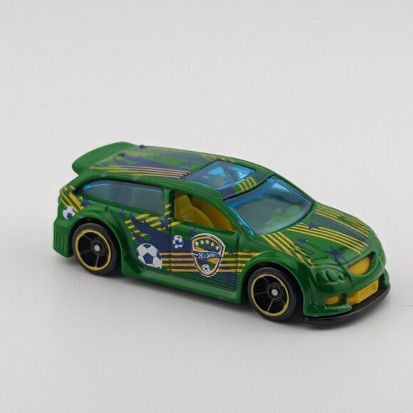 Hot Wheels Diecast Sports Car Bundle โ 13 Collectible Models (2001-2012) - Picture 8 of 14